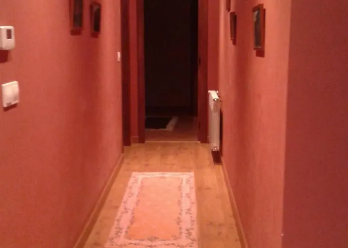 La Casa De Atras Holiday home