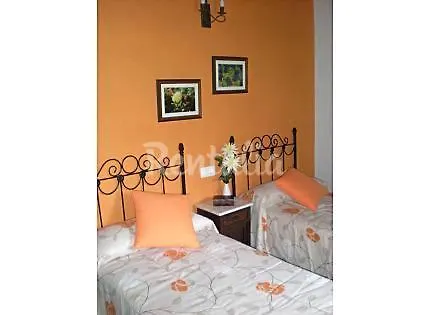 La Casa De Atras *