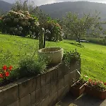 La Casa De Atras